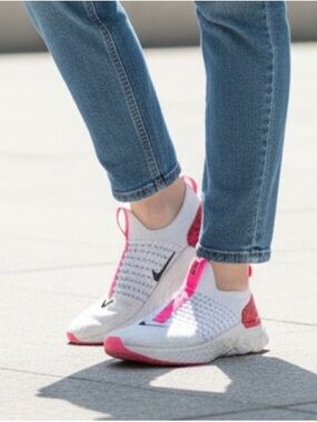 Nike Phantom White Slip-On Knit Sneakers with Pink Accents